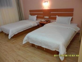 ג'ינאן Tiandi Renhe Hotel מראה חיצוני תמונה
